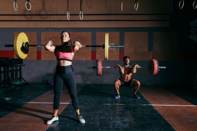 crossfit-man-woman-bodybuilding